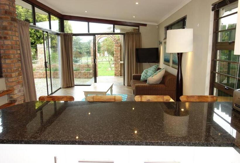 بنسيون The Store