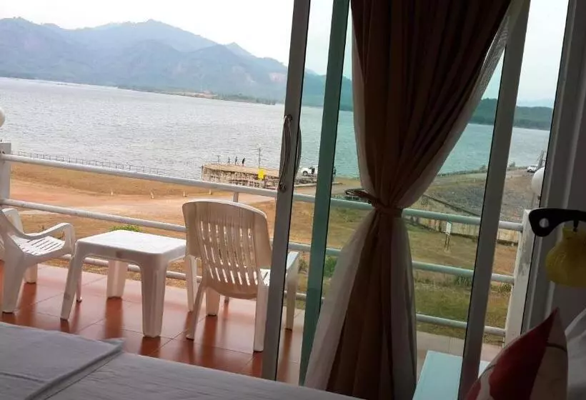 Lomakeskus Chomdao Baan Manisa