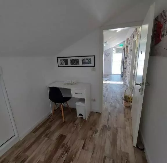 ペンション Kevin&jessica Rooms