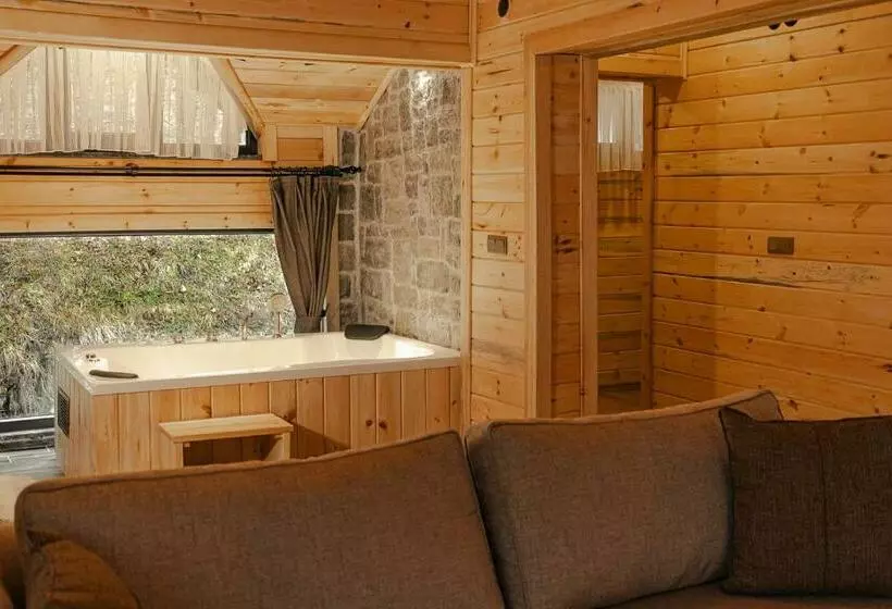 Aamiaismajoitus (B&B) Abant Yayla Dağevi