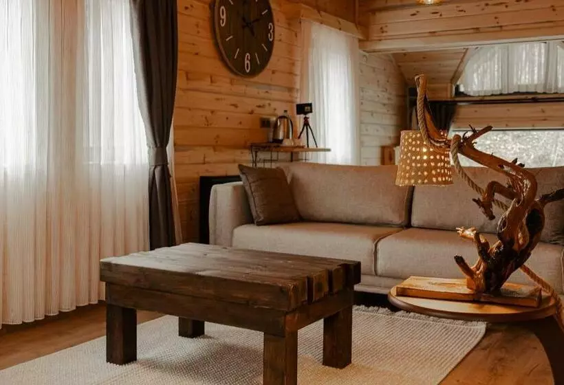 Aamiaismajoitus (B&B) Abant Yayla Dağevi