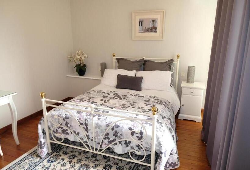 مبيت وإفطار Au Chiron