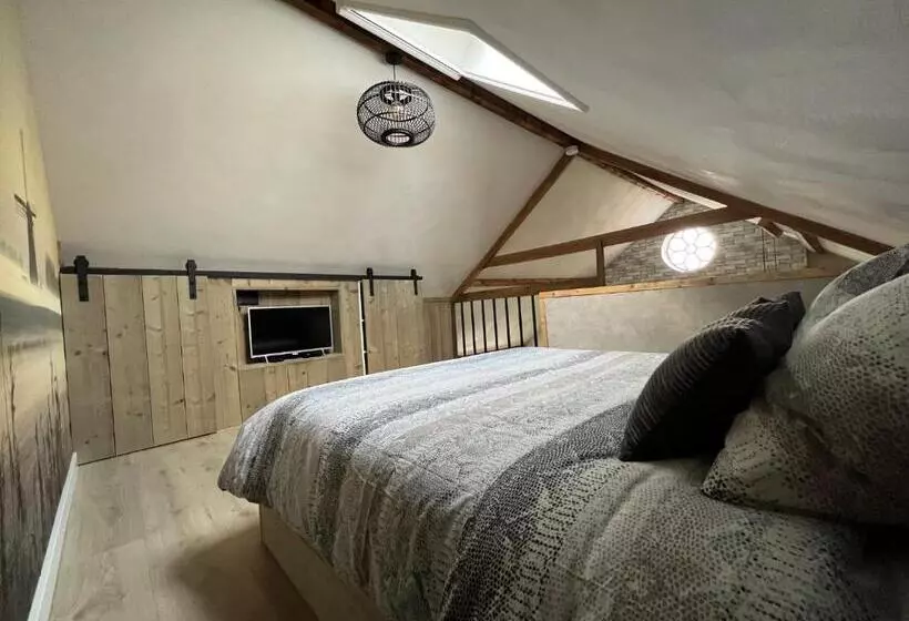 Aamiaismajoitus (B&B) Gastenverblijf Rodenburg