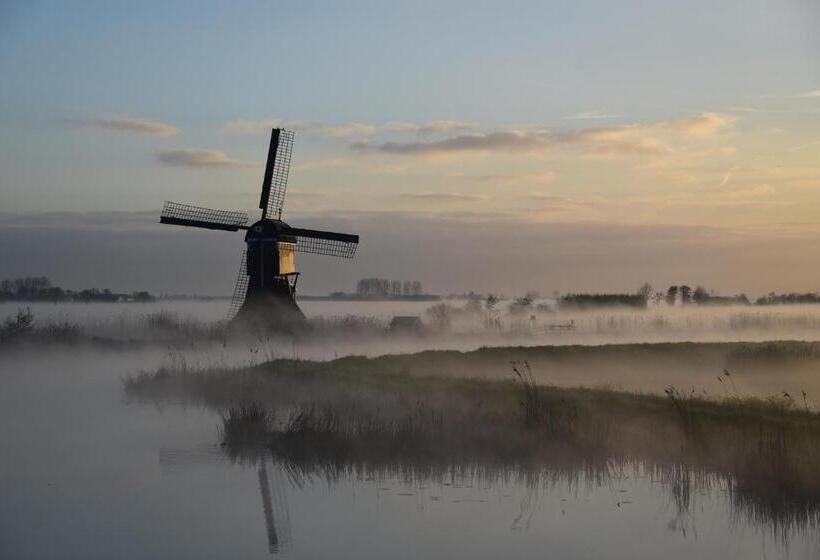 Bed and Breakfast Gastenverblijf Rodenburg