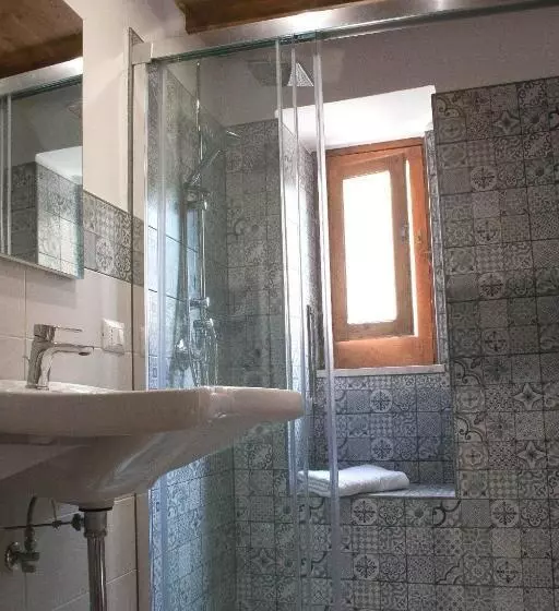 Aamiaismajoitus (B&B) Il Covo Dei Re