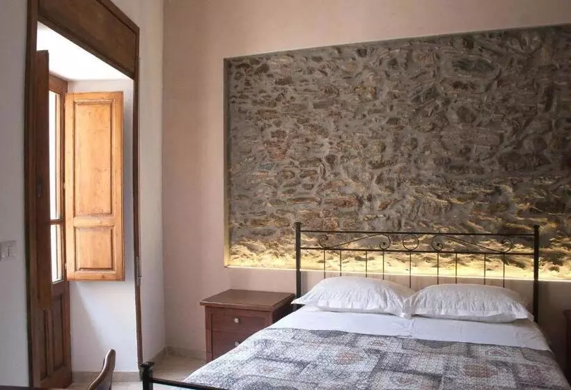 Aamiaismajoitus (B&B) Il Covo Dei Re