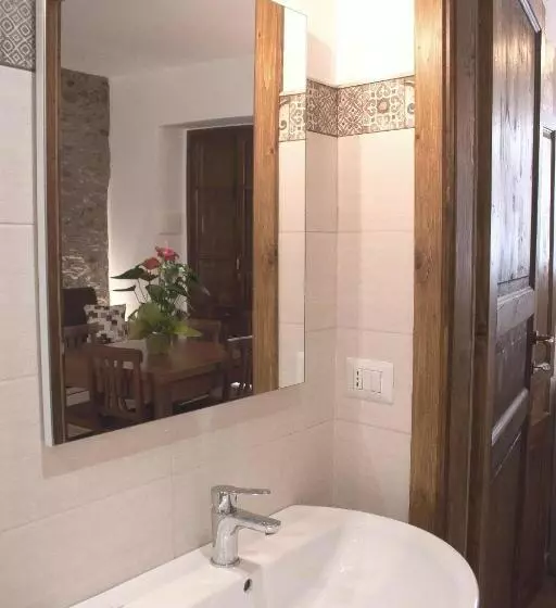 Aamiaismajoitus (B&B) Il Covo Dei Re