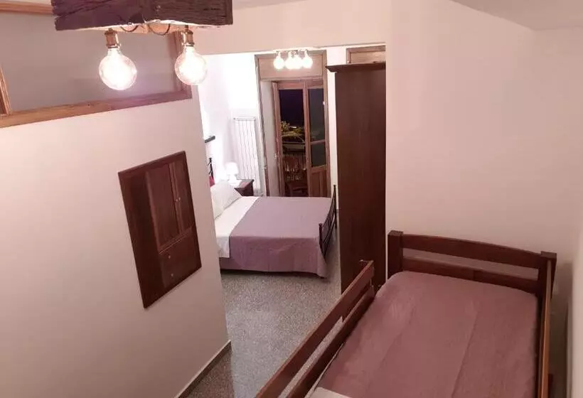 Aamiaismajoitus (B&B) Il Covo Dei Re