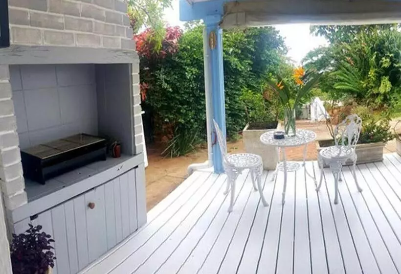 Aamiaismajoitus (B&B) The Lazy Shark