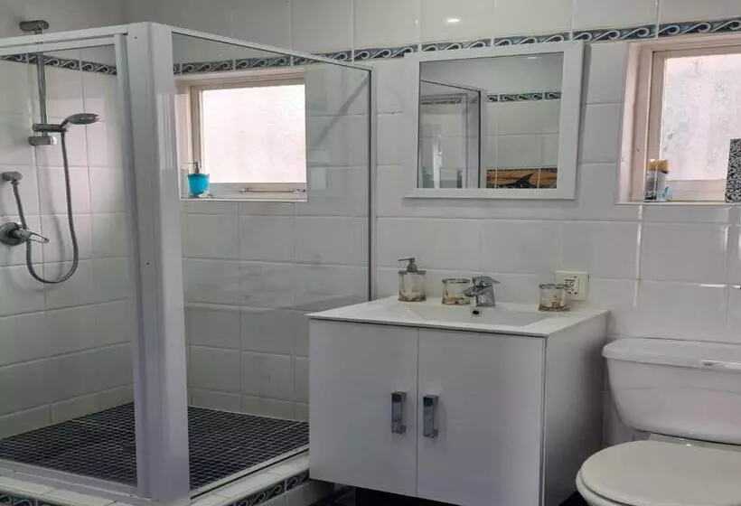 Aamiaismajoitus (B&B) The Lazy Shark