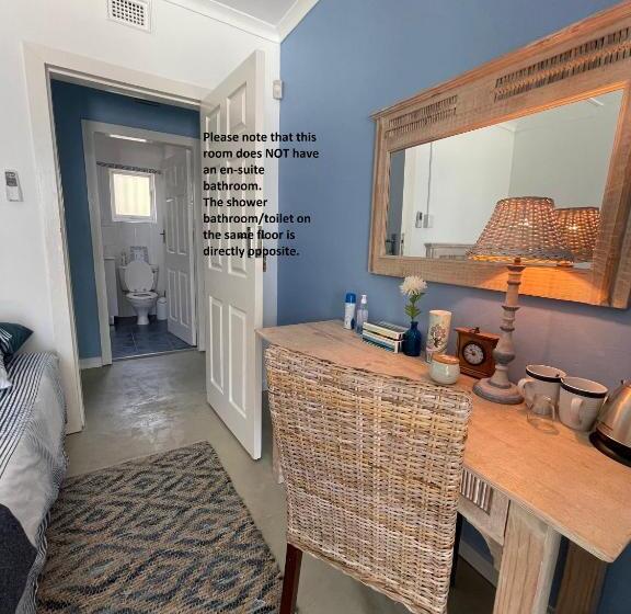 צימר The Lazy Shark