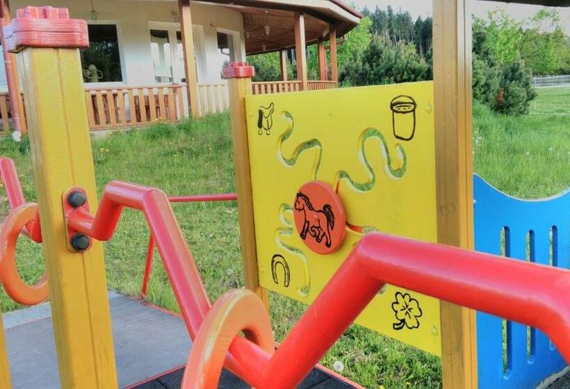 Szálloda Farma Slunečný Dvůr