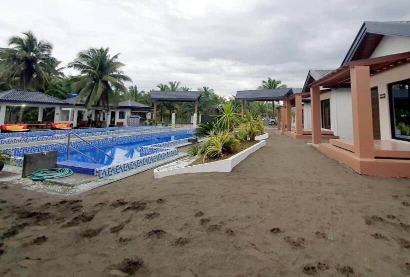 Hotelli Goichi Resort