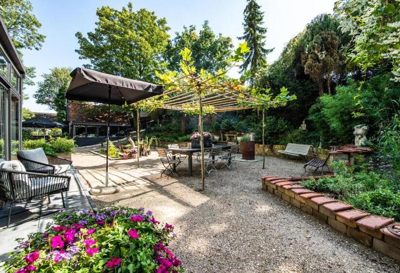 فندق Herberg De Swaen