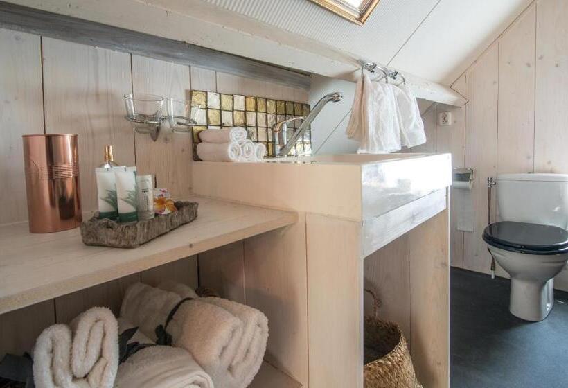 فندق Herberg De Swaen