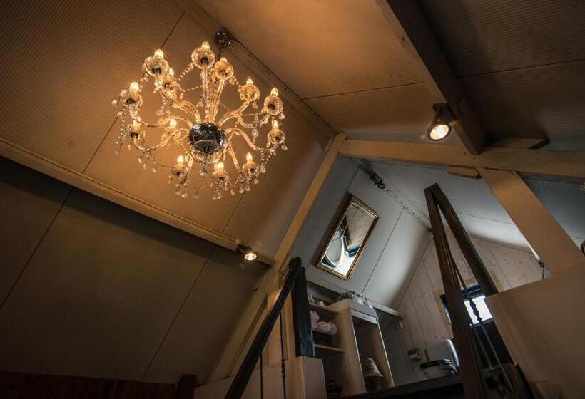 فندق Herberg De Swaen