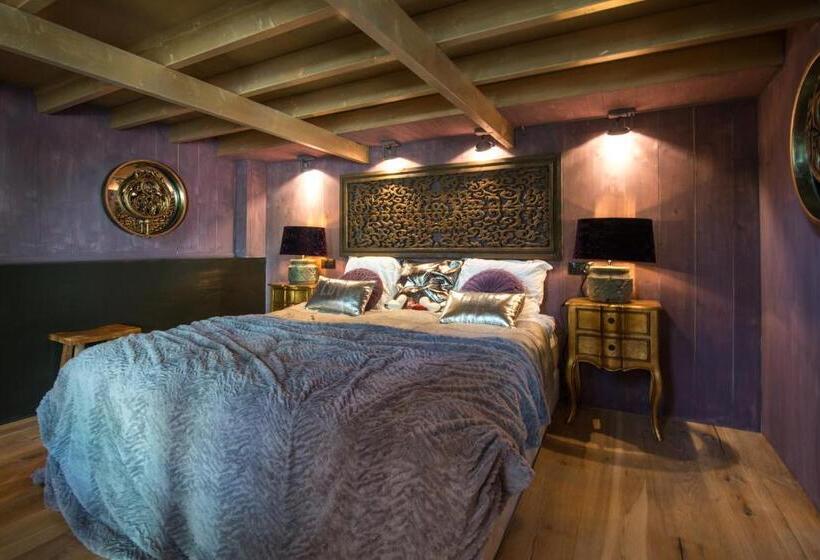 فندق Herberg De Swaen