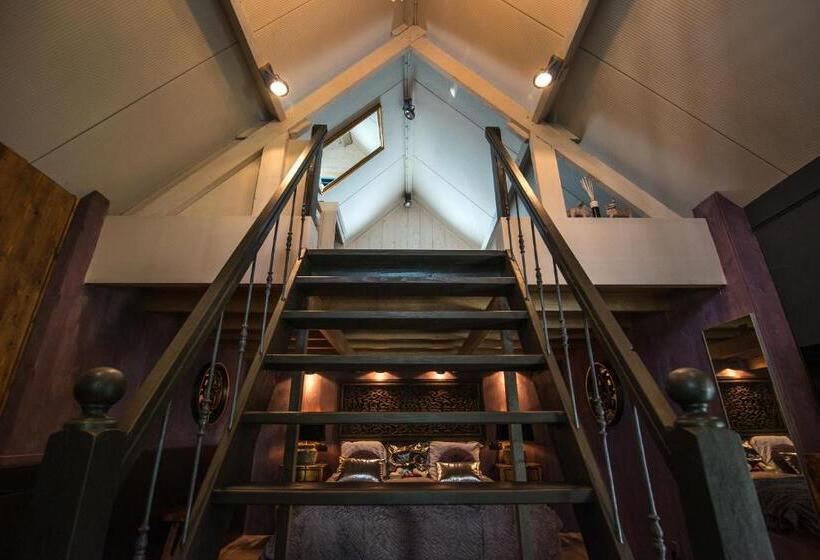 فندق Herberg De Swaen