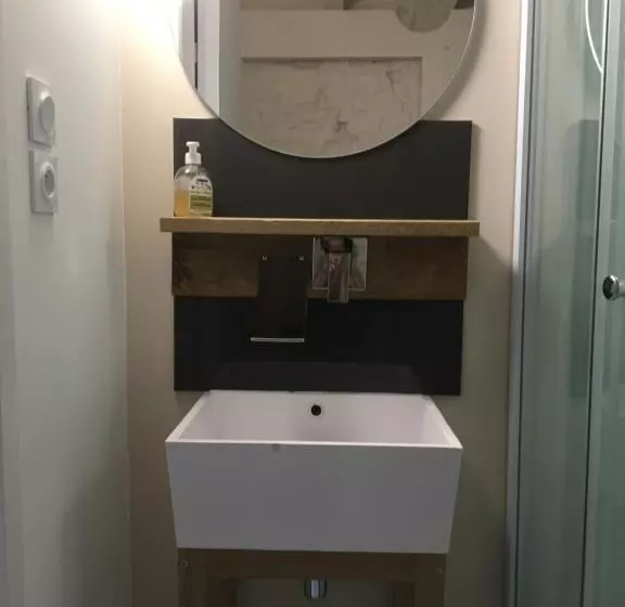 La Chambre Des Carrelets