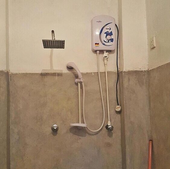 Pensione 100 Step Beach White House