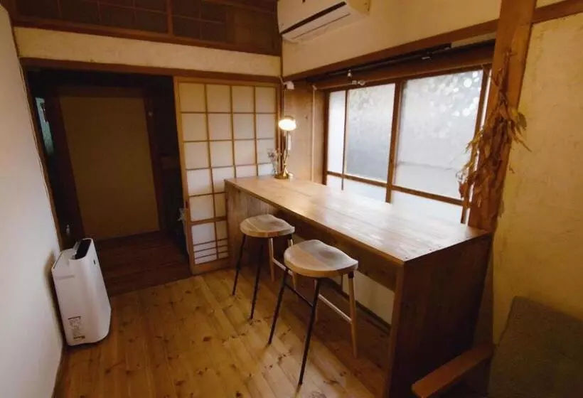 Majatalo Guest House Loop   Vacation Stay 06208v