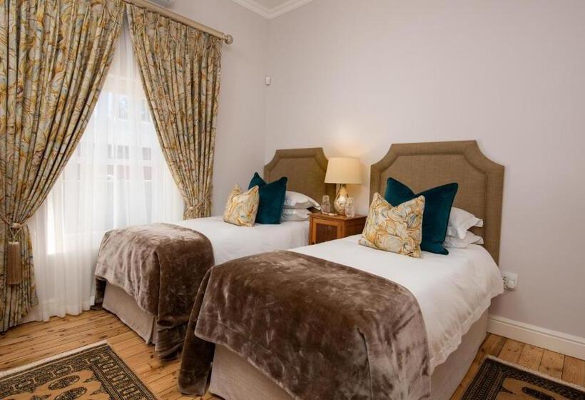 بنسيون Karos Gastehuis