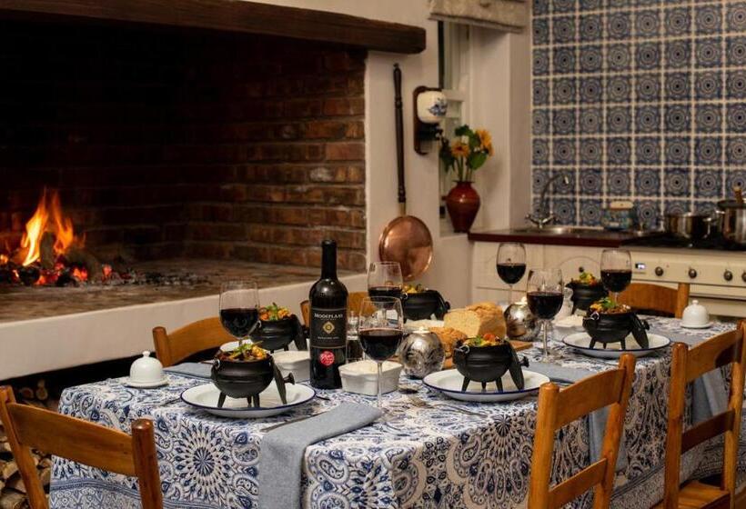 بنسيون Karos Gastehuis