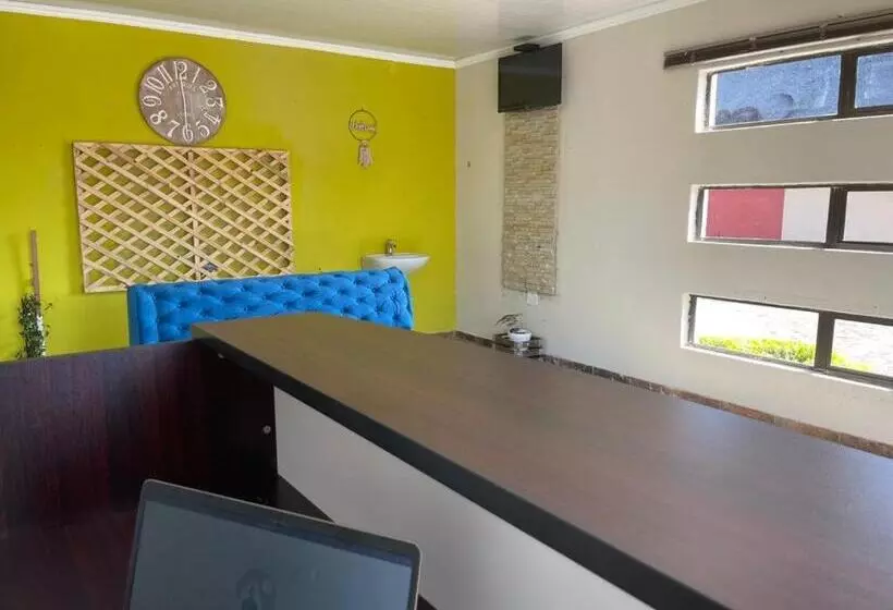 Majatalo Ko Khoneng Guest House