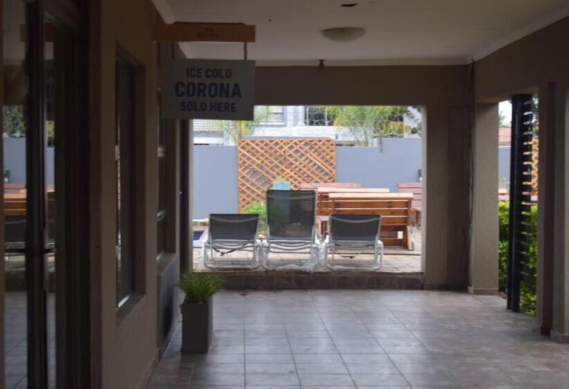 פנסיון Ko Khoneng Guest House