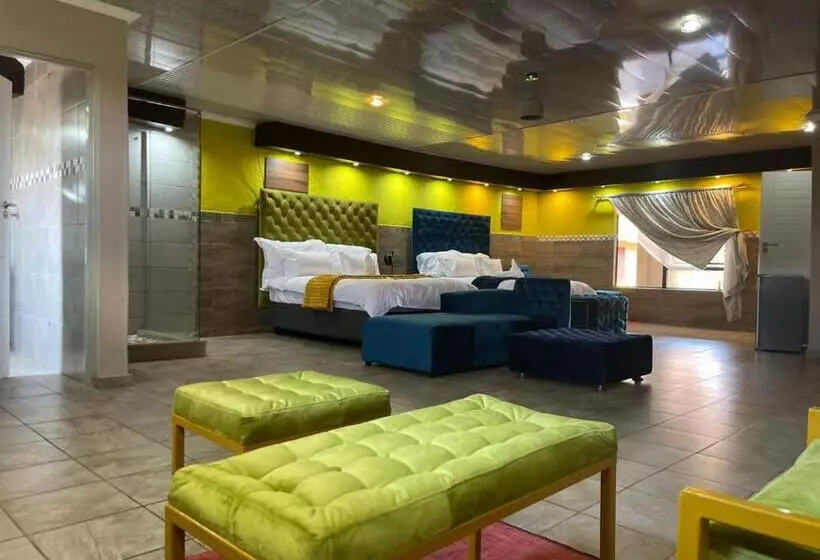 Majatalo Ko Khoneng Guest House