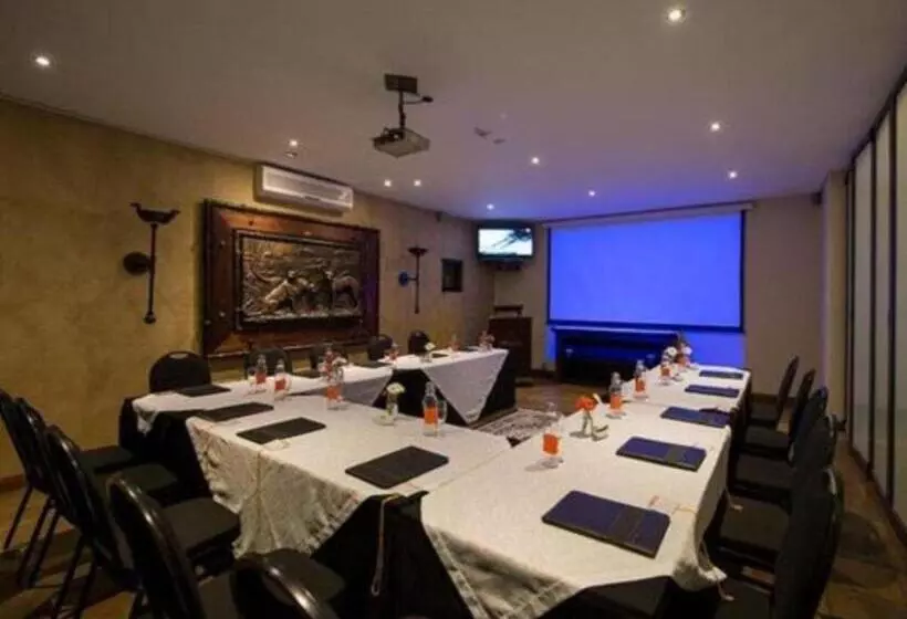 Majatalo Lazy Lizard Guesthouse