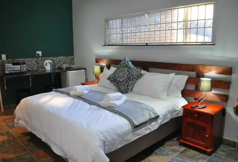 ペンション Pasteur Guesthouse