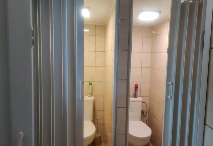 Majatalo Vitajte V Ivachnovej 145