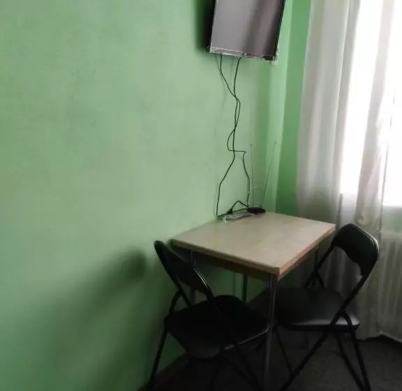 Majatalo Vitajte V Ivachnovej 145