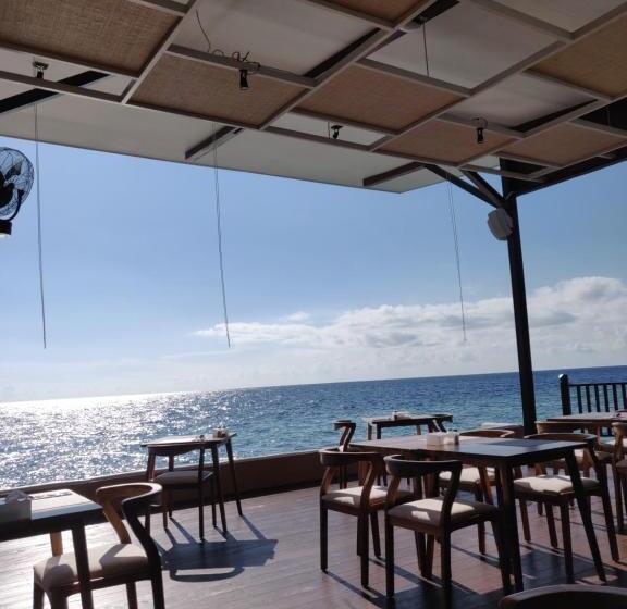 リゾートホテル Arasatu Villas & Sanctuary