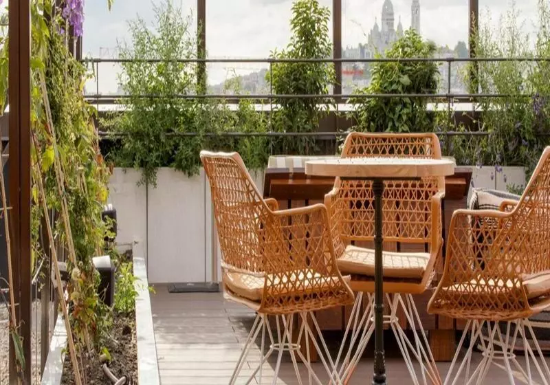 ユースホステル Generator Paris