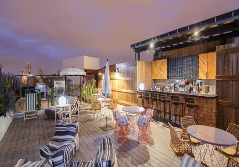 هاستل Generator Paris