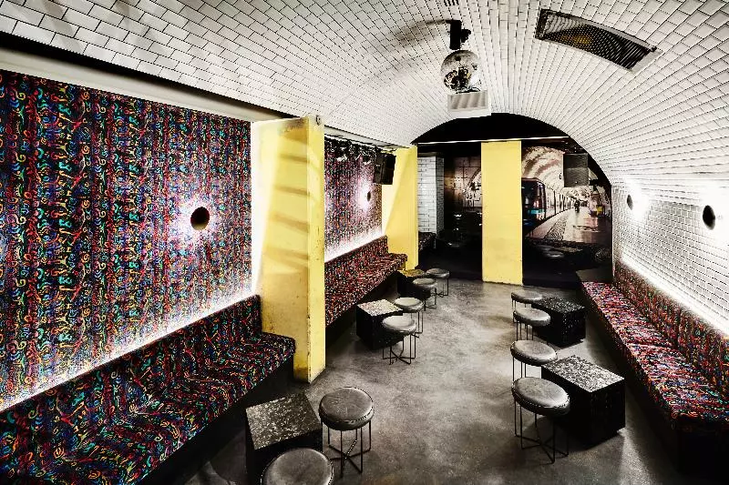 ユースホステル Generator Paris