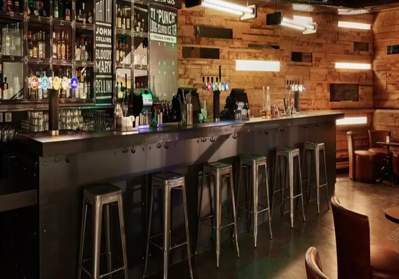 ユースホステル Generator Paris