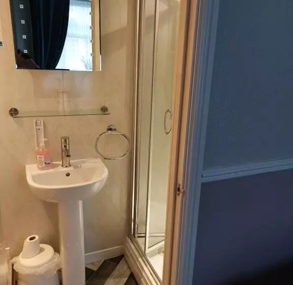 ベッドアンドブレックファースト Lynbar