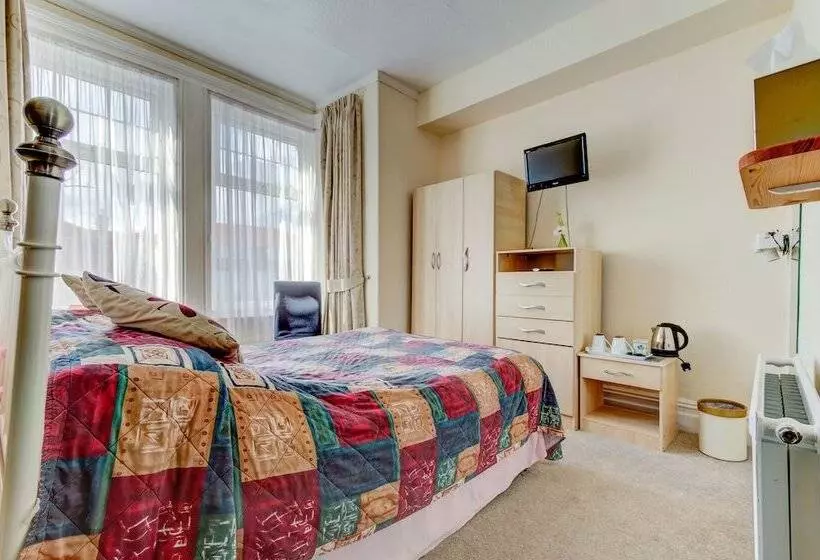 בית מלון כפרי Dolphin Guesthouse