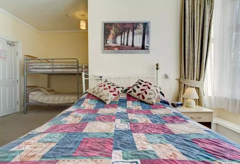 בית מלון כפרי Dolphin Guesthouse