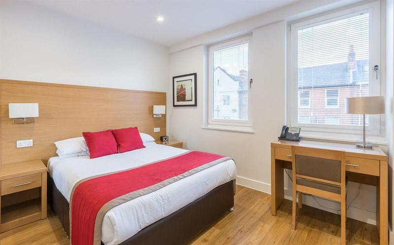 Отель House Of Fisher   100 Kings Road