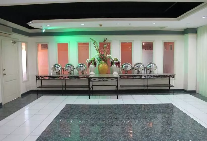Metro Park Hotel   Cebu City