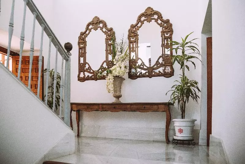 هتل Palacio Pinello