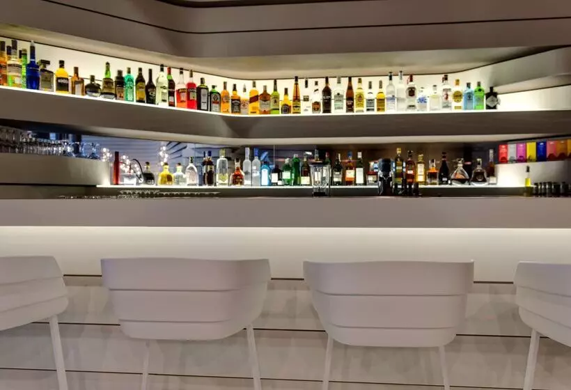 Radisson Collection Hotel, Old Mill Belgrade