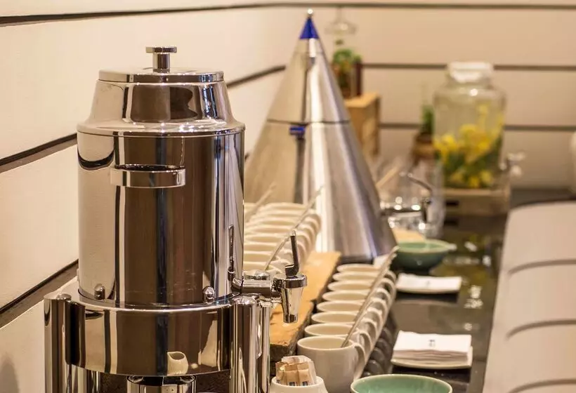 Radisson Collection Hotel, Old Mill Belgrade