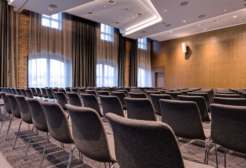 Radisson Collection Hotel, Old Mill Belgrade