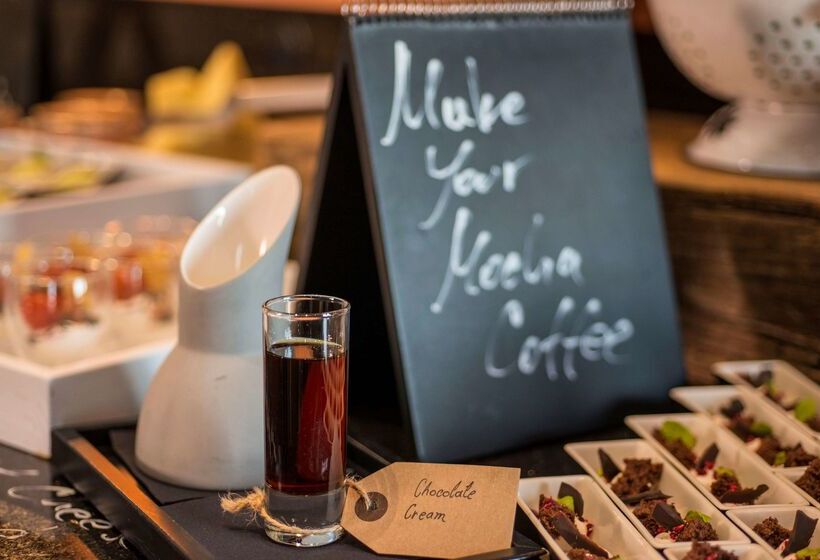 Radisson Collection Hotel, Old Mill Belgrade