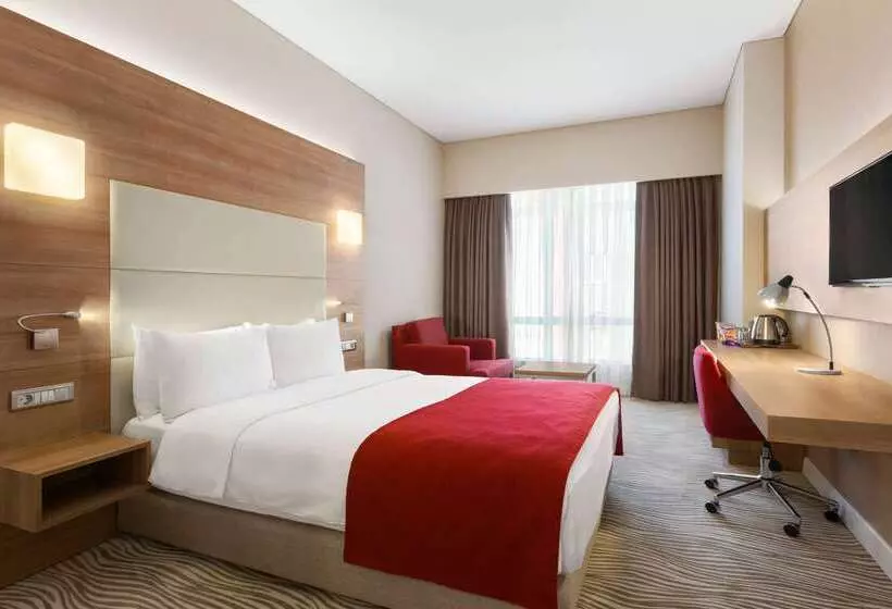 ホテル Ramada Encore Istanbul Kartal